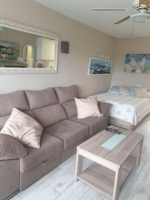Precioso Estudio Con Piscina A 200M Del Mar Marbella Eksteriør billede