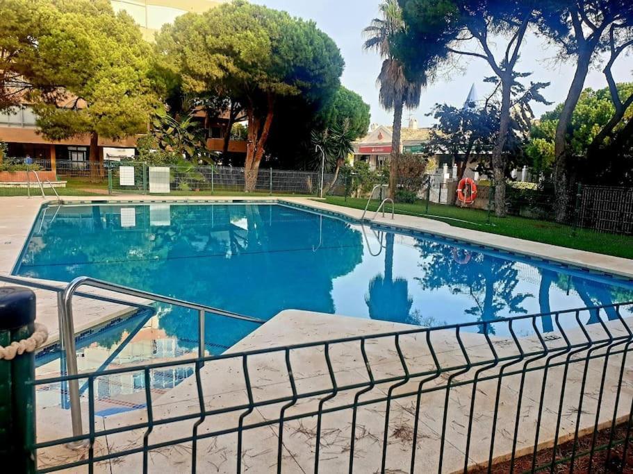 Precioso Estudio Con Piscina A 200M Del Mar Marbella Eksteriør billede