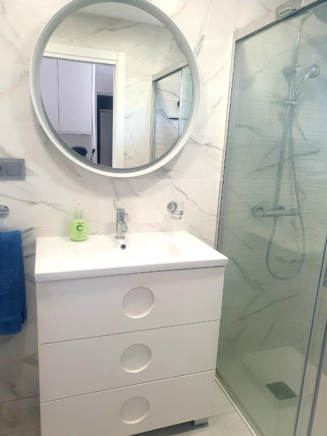 Precioso Estudio Con Piscina A 200M Del Mar Marbella Eksteriør billede