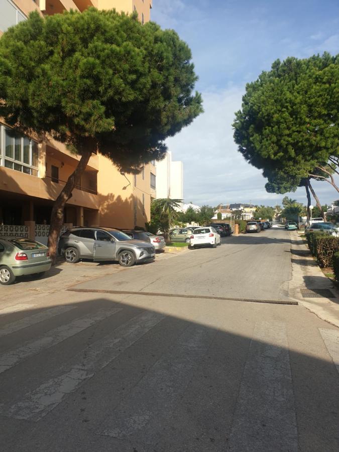 Precioso Estudio Con Piscina A 200M Del Mar Marbella Eksteriør billede
